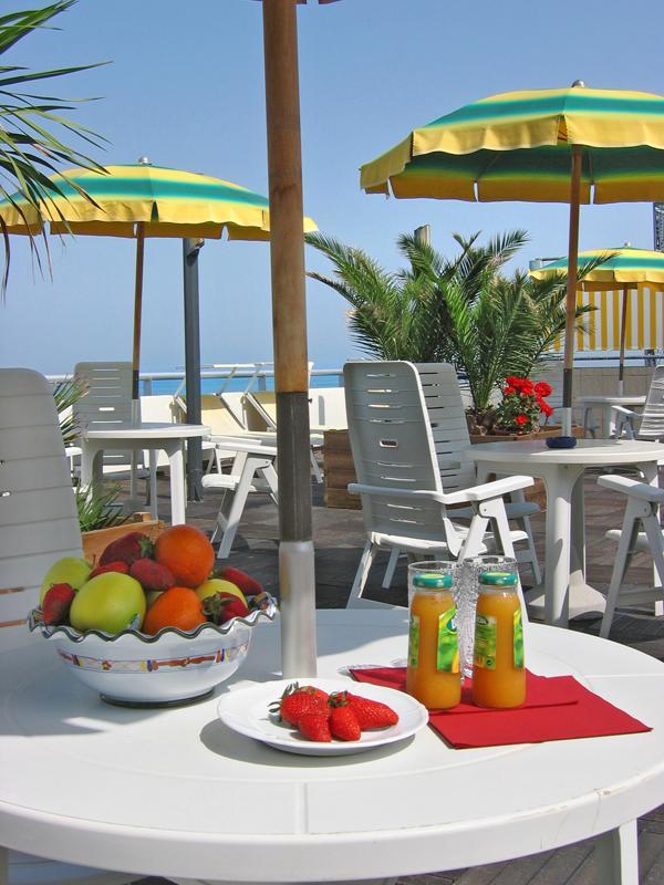 Hotel Igea Spiaggia Bellaria-Igea Marina Buitenkant foto